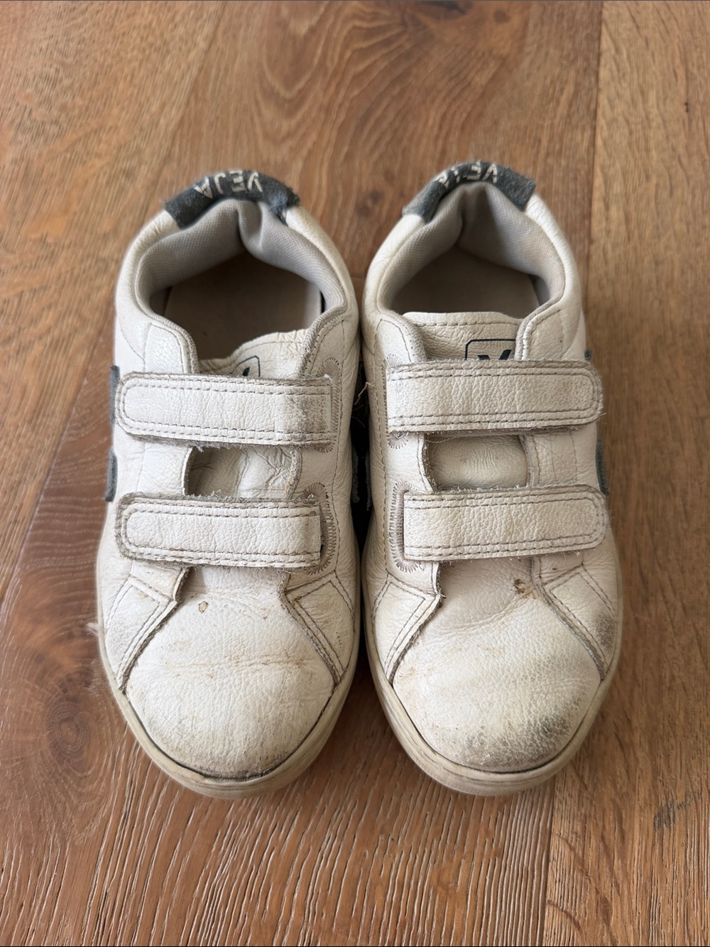 Veja Kids Retro Velcro Sneakers